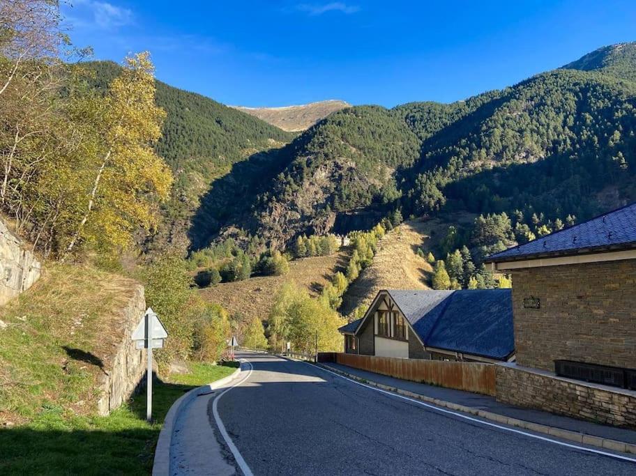 Iconic - A Pie De Pistas En 1 Minuto - Terraza Con Vistas Al Valle Arinsal - Parking Gratis L By Bonesvacances Eksteriør bilde