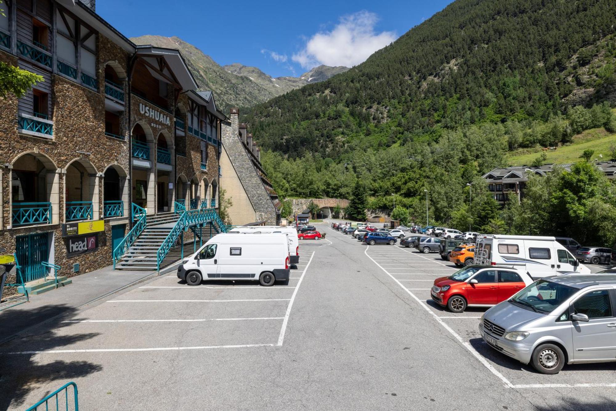 Iconic - A Pie De Pistas En 1 Minuto - Terraza Con Vistas Al Valle Arinsal - Parking Gratis L By Bonesvacances Eksteriør bilde